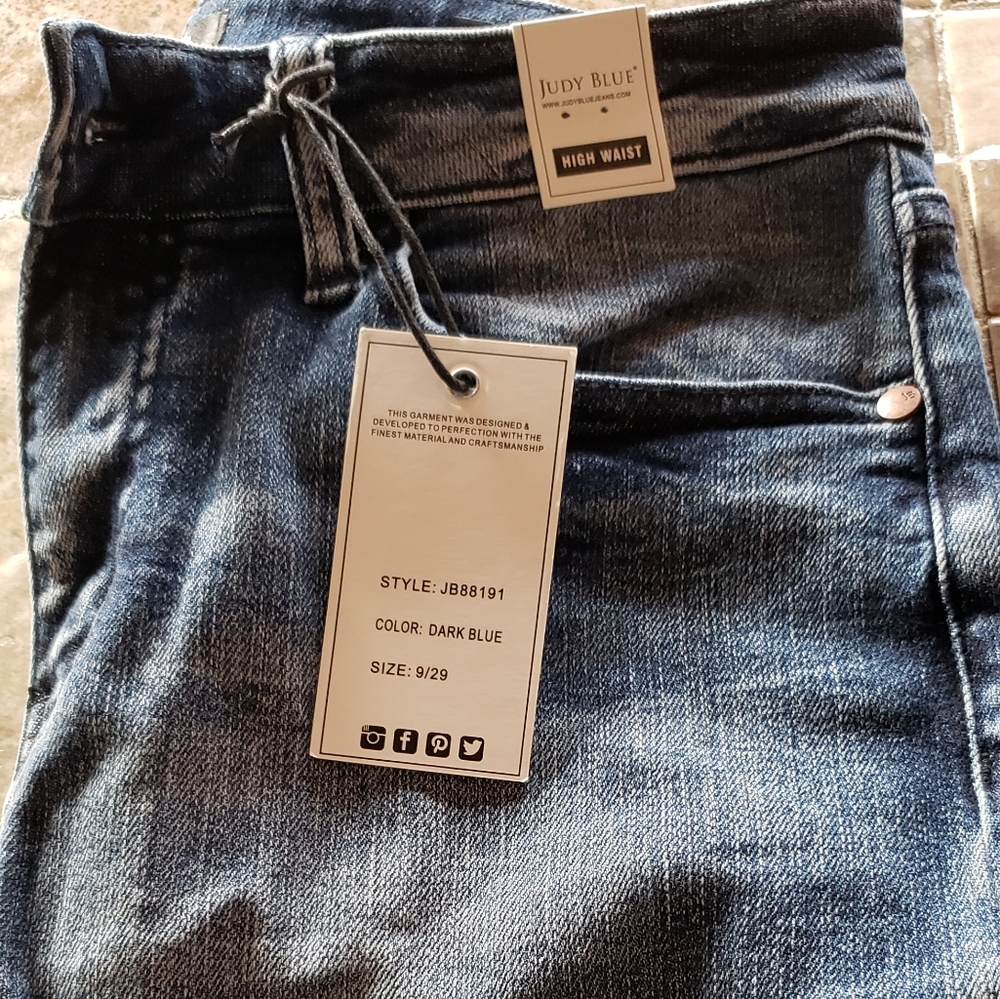 Judy blues high waisted skinny size 9 jeans